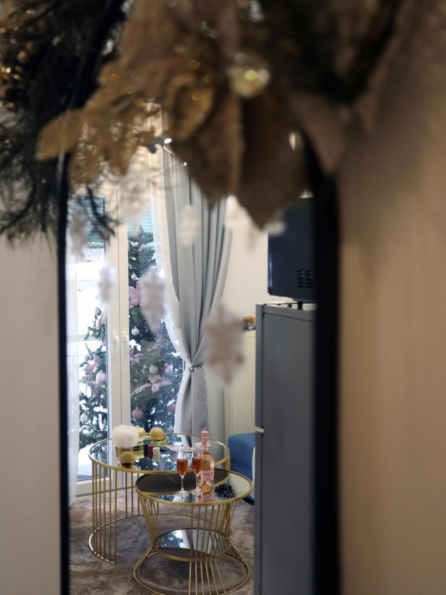Psimithefto Luxury Apartments Tesalonika Bagian luar foto